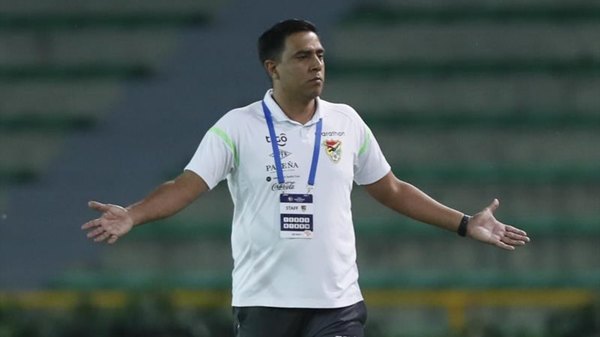 César Farías guarda jugadores para los partidos en casa ante Perú y Paraguay