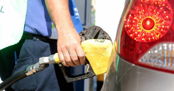 La Nación / Combustible subirá entre G. 500 y G. 600 por litro esta semana