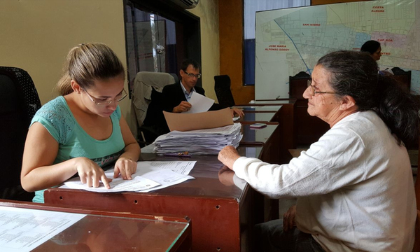 Diputados aprueban ley que prohíbe excluir a los ancianos de las pensiones alimentarias - OviedoPress