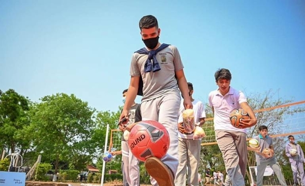 Diario HOY | Vuelven las Escuelas Deportivas SND en forma presencial