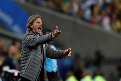 Gareca dice que no se fija en las bajas que tendrá Chile