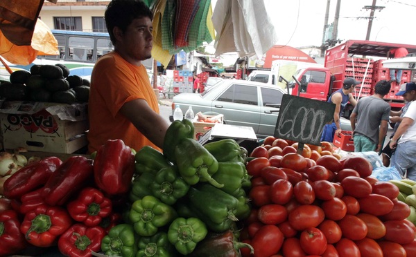 Consideran que la inflación en Paraguay es temporal y cuestionan la subida salarial - MarketData