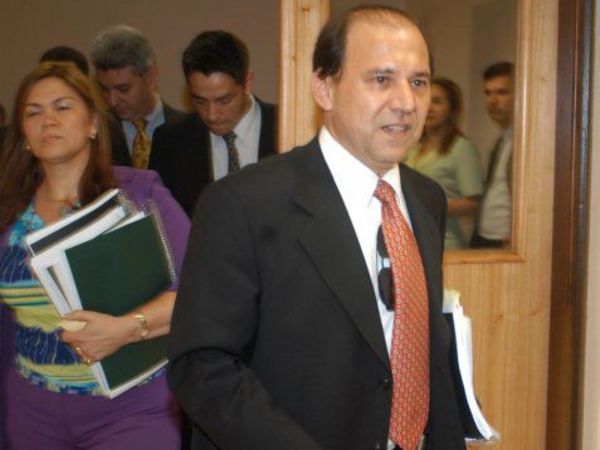 Corresponde restituir a Bonifacio Ríos como ministro de la CSJ, afirma abogado | Ñanduti
