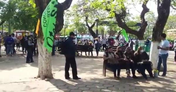 La Nación / Docentes de Concepción también se unen a la movilización para exigir el 16% de reajuste