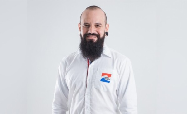 Koki Duré niega haber declinado candidatura a favor de Nelson Cano
