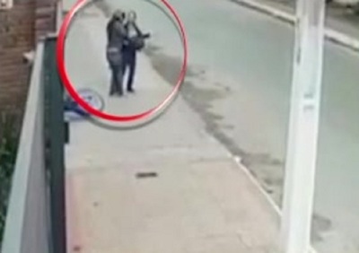 Asaltada y macheteada por motochorros - SNT