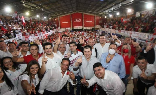 Diario HOY | Horacio Cartes: "Me comprometo en seguir trabajando después del 10 en la unidad y concordia”