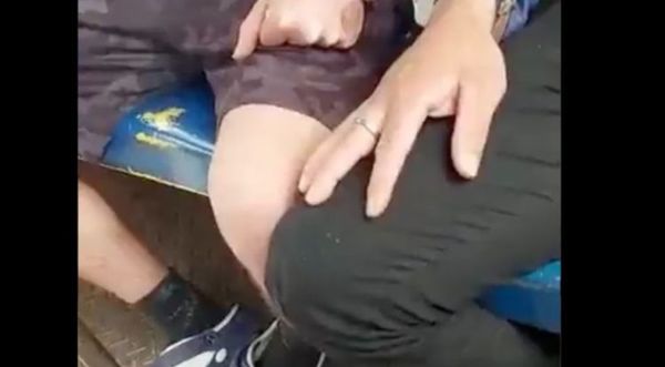 Capiatá: policías trasladaron a detenidos en un bus