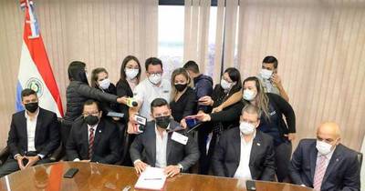 La Nación / Honor Colorado apoya aumentos en el PGN para educación y salud