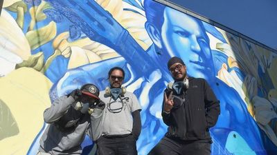 Mural dedicado a José Asunción Flores