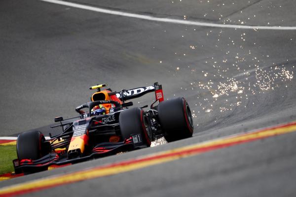 Checo Pérez correrá en las calles de la Ciudad de México