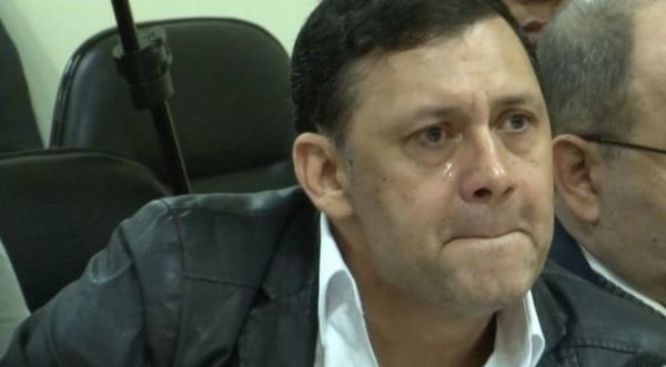Ordenan captura del ex senador Víctor Bogado