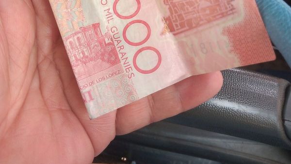 Abuelo compró el teléfono de sus sueños y le robaron: estaba pagado las primeras cuotas
