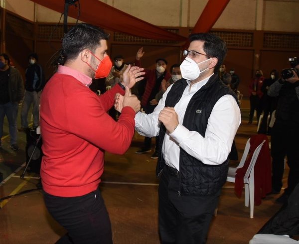No descartan presentar denuncia penal contra Nenecho por “compras de oro” - Megacadena — Últimas Noticias de Paraguay