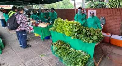 Organizan ferias con productos de la agricultura familiar campesina