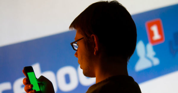 Ex empleada de Facebook reconoció ante el Senado de EE.UU. que la red social “daña a los niños” - SNT