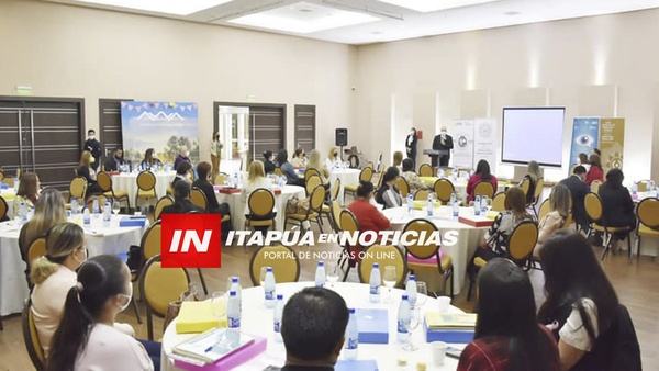 FORO EDUCATIVO PROMUEVE ACABAR CON LA TRATA DE PERSONAS EN ITAPÚA.