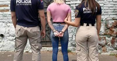 La Nación / Detienen a una mujer por caso de sextorsión y se analiza su imputación