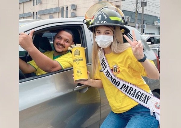 Crónica / SALIÓ A COLECTAR. Bethania, “Miss del Pueblo”
