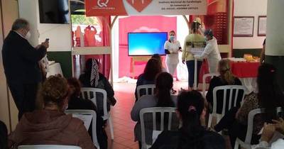 La Nación / Brindan charlas sobre cardiología
