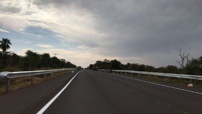Las lluvias y ocasionales tormentas continúan este jueves