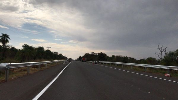 Las lluvias y ocasionales tormentas continúan este jueves