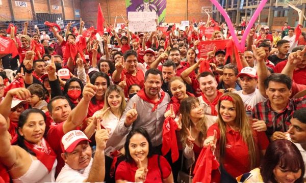 Multitudinario cierre de campaña de Federico González en Ciudad del Este – Diario TNPRESS