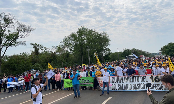 Manuel Ferreira: Aumento de médicos y docentes son una “injusticia salarial” y se pagarían con suba de impuestos - OviedoPress