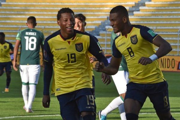Ecuador recibe a una Bolivia muy pálida