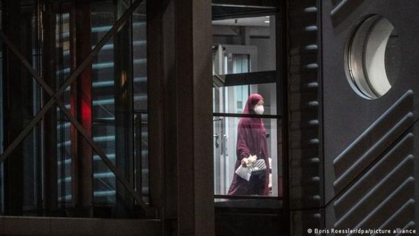 Detenidas en Alemania tres presuntas colaboradoras de Estado Islámico