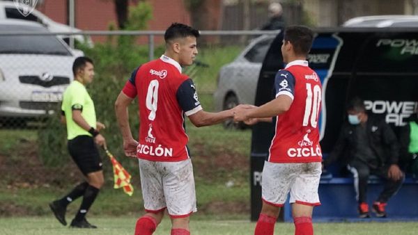 Hernán Acuña y Jorge Campos se suman a Cerro Porteño