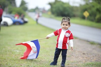 Las mejores fotos de los hinchas frente a la Albiróga - Selección Paraguaya - ABC Color