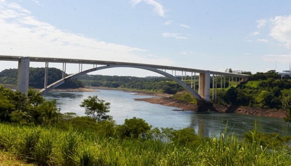 Hallan cuerpo de niño desaparecido en aguas del Paraná