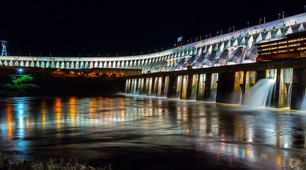 Desde mañana se reabrirá al público la iluminación monumental de Itaipú - ABC en el Este - ABC Color
