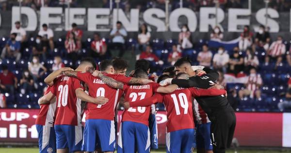 ¡Estos son los 11 albirrojos que medirán a Argentina!