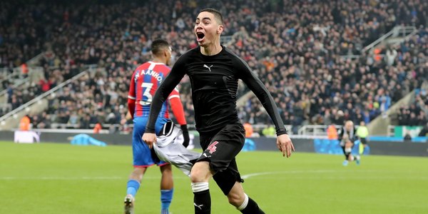 El Newcastle de Almirón fue comprado por árabes y pasa a ser el club más poderoso de Inglaterra