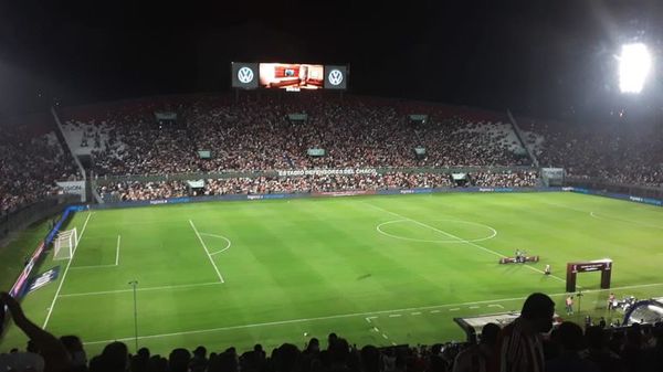 ¿Se violó la capacidad de aforo del Defensores del Chaco para el Paraguay-Argentina? - Selección Paraguaya - ABC Color