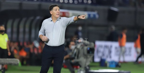 Berizzo valora el empate, felicita a sus jugadores y explica los cambios defensivos