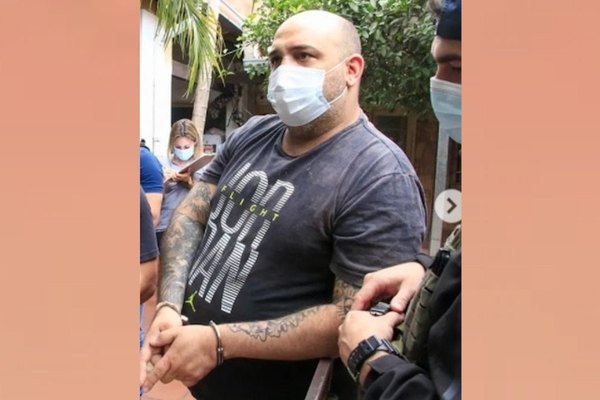Crónica / Pillaron a cantante con “Pipa” y cayó la Senad