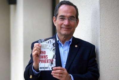 Martín Burt es galardonado por la Universidad George Washington por buscar soluciones para eliminar la pobreza  | Lambaré Informativo