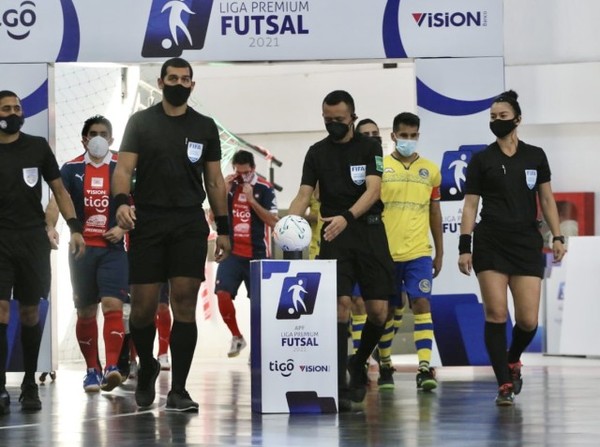 Árbitros para la fecha inicial del Torneo Clausura de la Liga Premium - APF