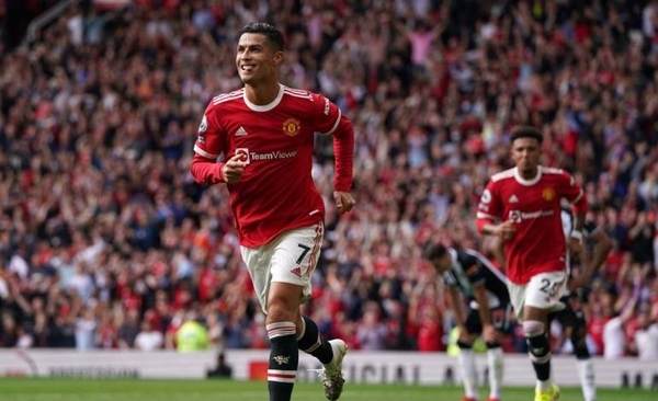 Diario HOY | Cristiano se anota un premio a semanas de su vuelta al fútbol inglés