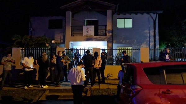 En Villarrica cambian todas las papeletas de voto tras aparecer boletines ya firmadas