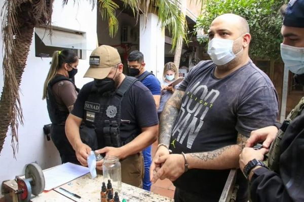 Decretan arresto domiciliario de cantante imputado por narcotráfico