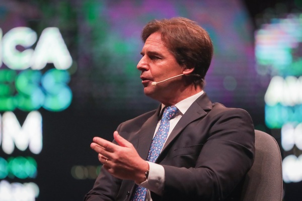 Lacalle apela a la "tranquilidad enorme" de Uruguay para atraer inversiones - MarketData