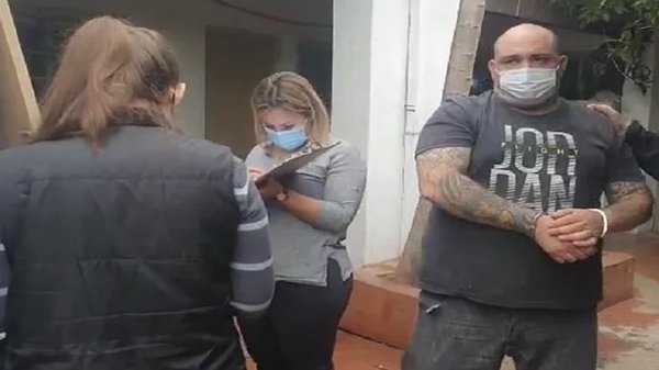 Decretan arresto domiciliario para conocido cantante tras incautación de drogas | Noticias Paraguay