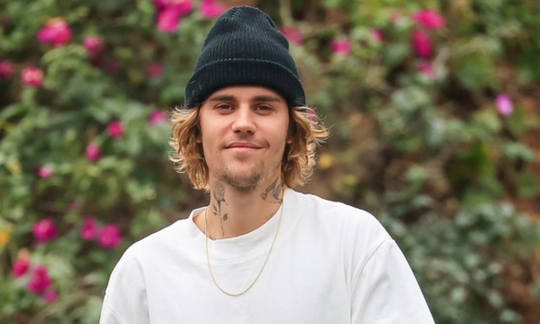 Justin Bieber lanzó una línea de cigarrillos premium de marihuana y donará parte de sus ingresos