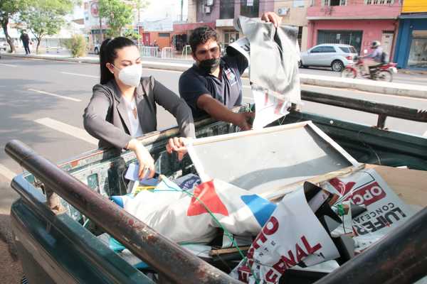 Acusaciones de «fraude» y «montaje» a días de las elecciones municipales en Paraguay