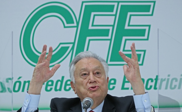Reforma de López Obrador busca control de sistema eléctrico, defiende estatal - MarketData