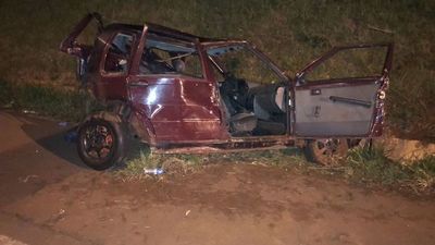 Dos personas fallecen en accidente cerca de la frontera - Nacionales - ABC Color